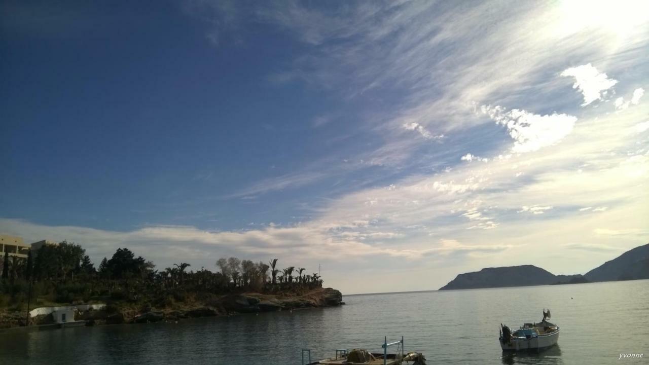 Komissa΄S Beach House Agia Pelagia  Exterior photo