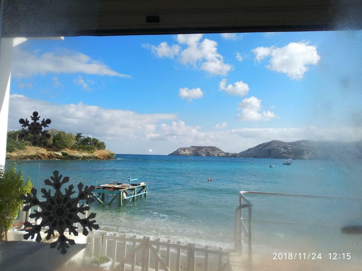 Komissa΄S Beach House Agia Pelagia  Exterior photo